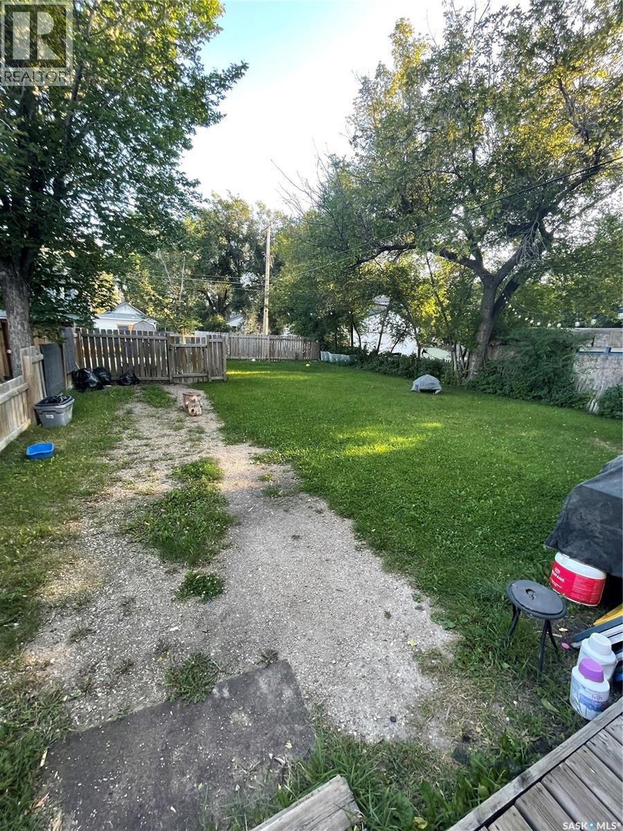828 8th Street E, Saskatoon, Saskatchewan  S7H 0R6 - Photo 35 - SK016701
