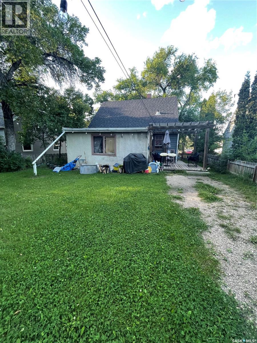 828 8th Street E, Saskatoon, Saskatchewan  S7H 0R6 - Photo 36 - SK016701