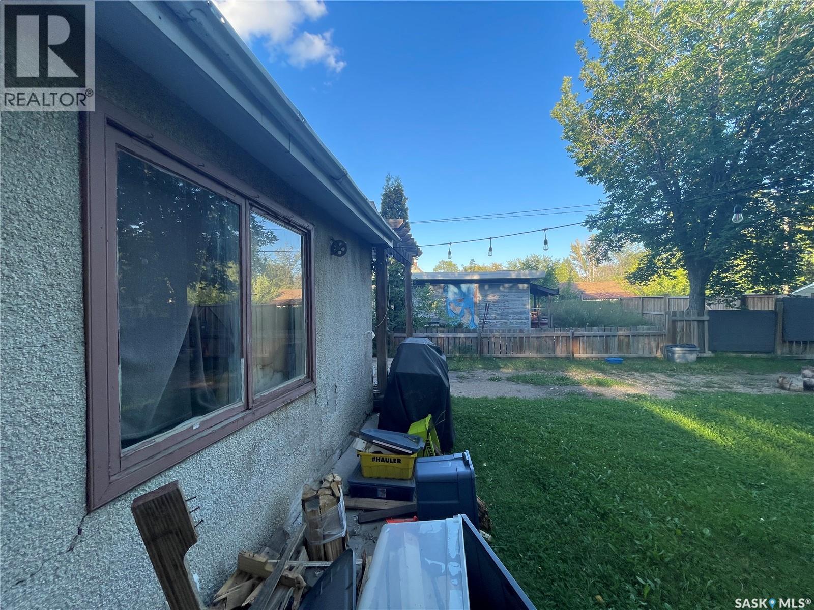 828 8th Street E, Saskatoon, Saskatchewan  S7H 0R6 - Photo 37 - SK016701
