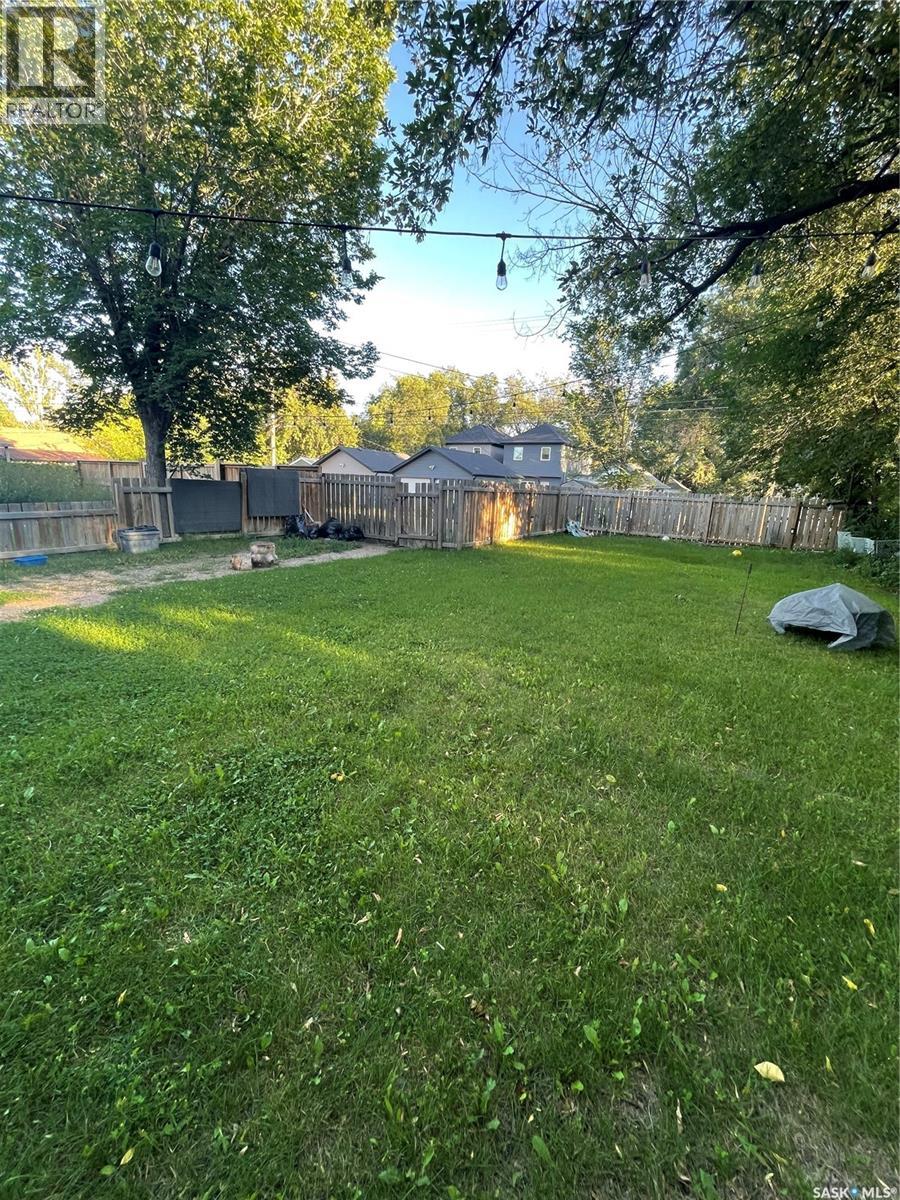 828 8th Street E, Saskatoon, Saskatchewan  S7H 0R6 - Photo 39 - SK016701