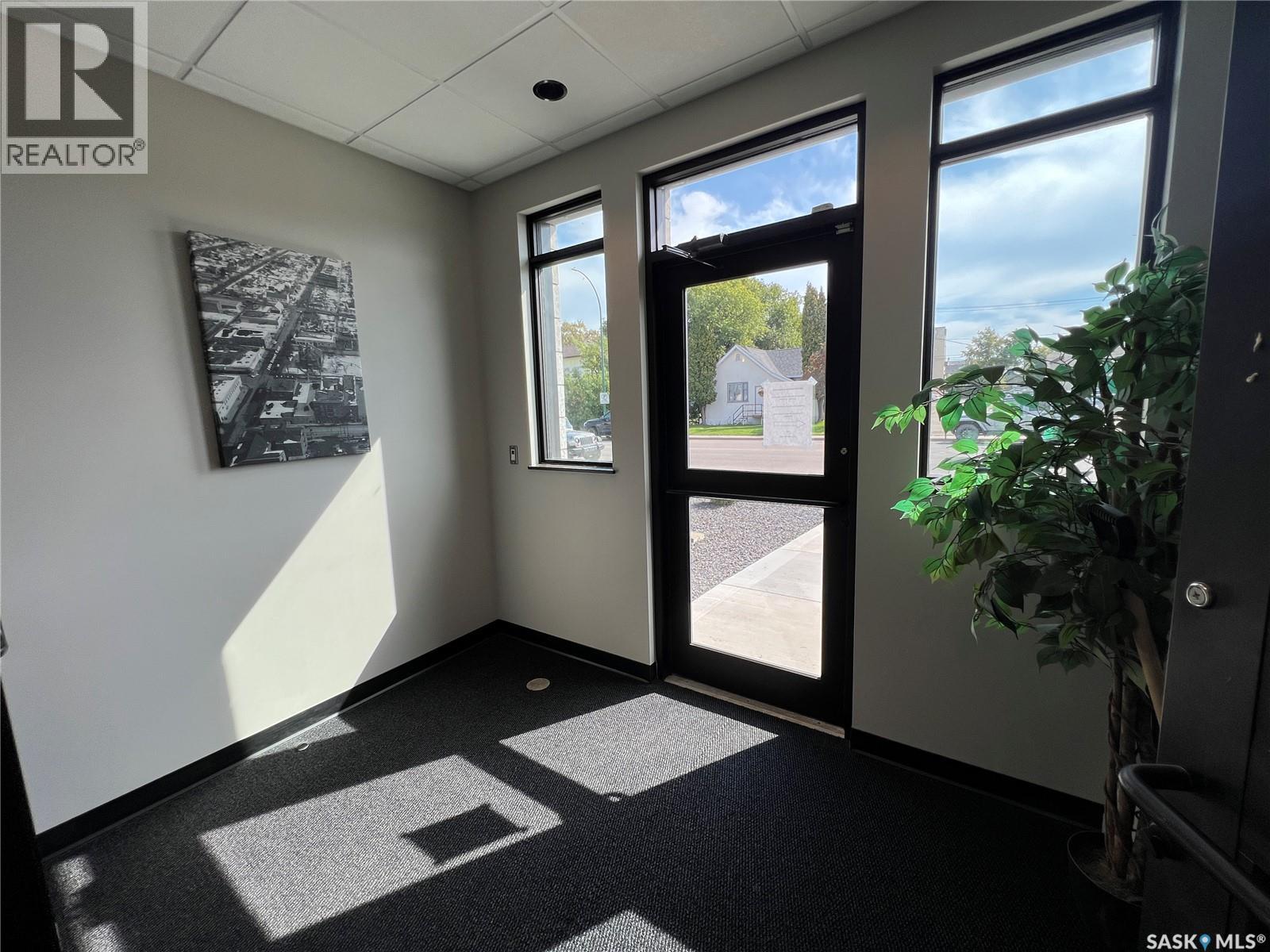 101 120 10th Street E, Prince Albert, Saskatchewan  S6V 0Y7 - Photo 3 - SK016661