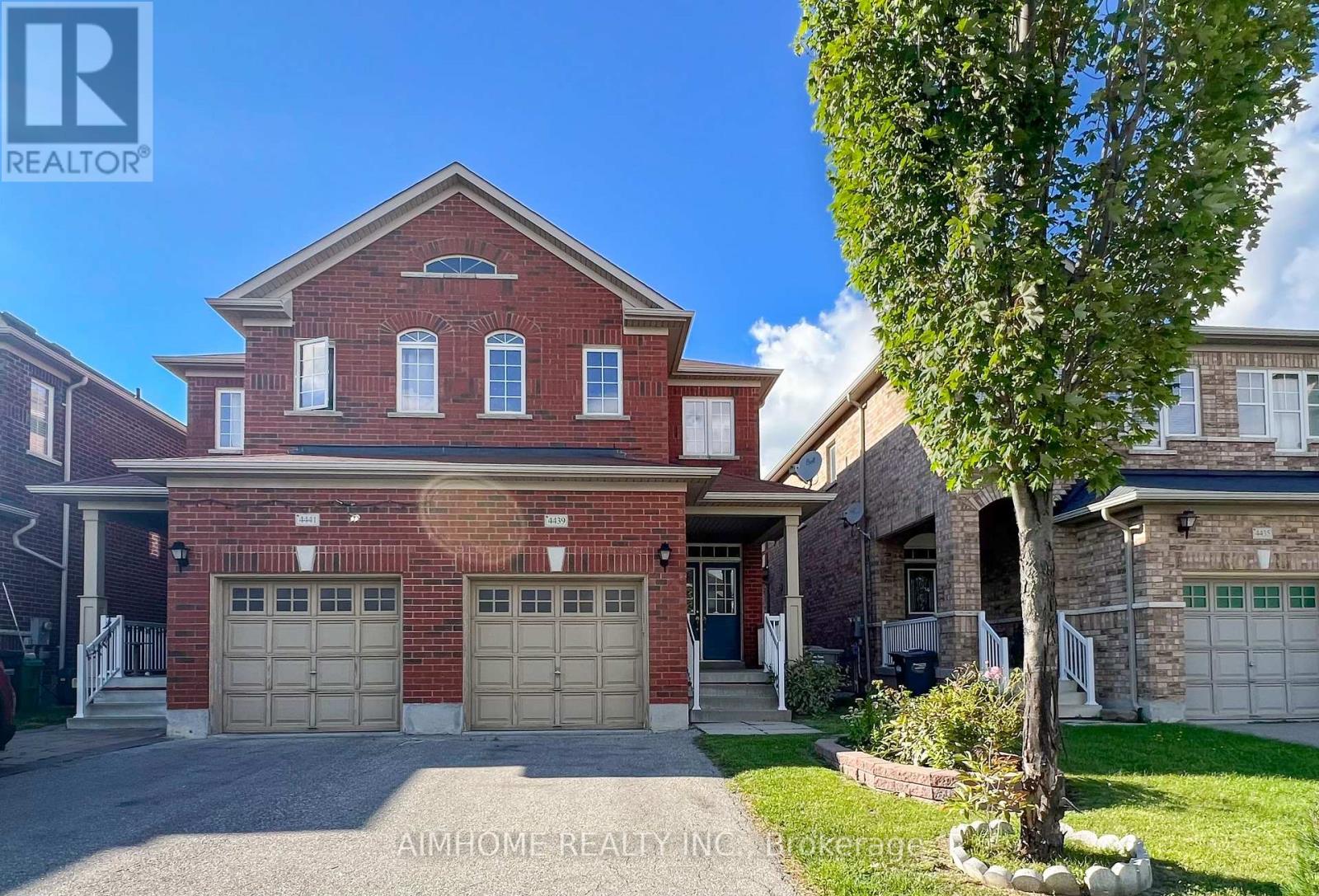 4439 Centretown Way, Mississauga, Ontario  L5R 0C6 - Photo 1 - W12365579