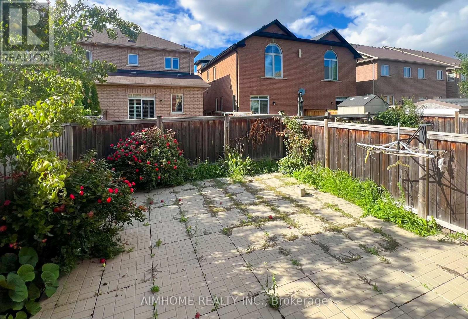 4439 Centretown Way, Mississauga, Ontario  L5R 0C6 - Photo 22 - W12365579