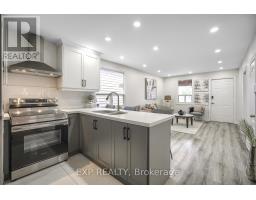230 MCANULTY BOULEVARD, Hamilton, Ontario