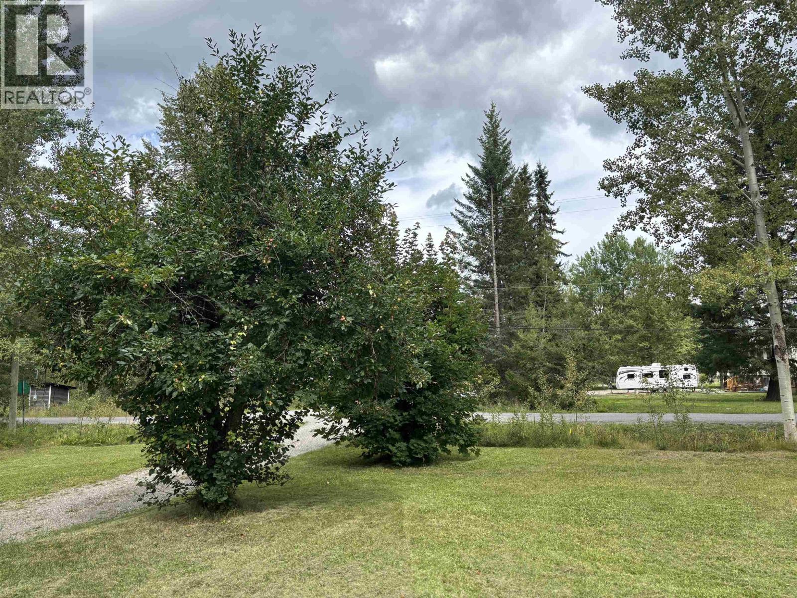 1617 Arbutus Road, Quesnel, British Columbia  V2J 4N1 - Photo 7 - R3040719