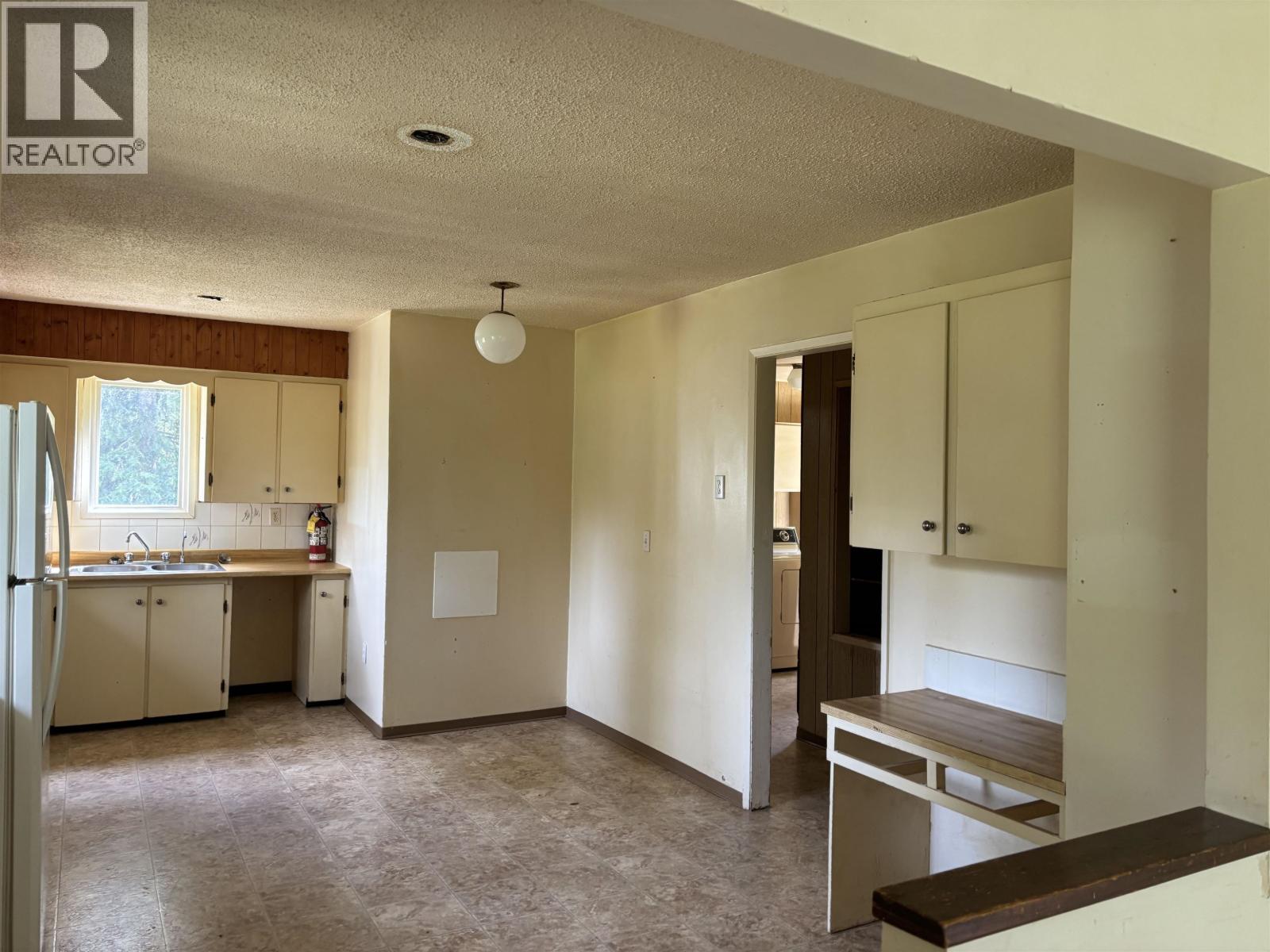 1617 Arbutus Road, Quesnel, British Columbia  V2J 4N1 - Photo 11 - R3040719