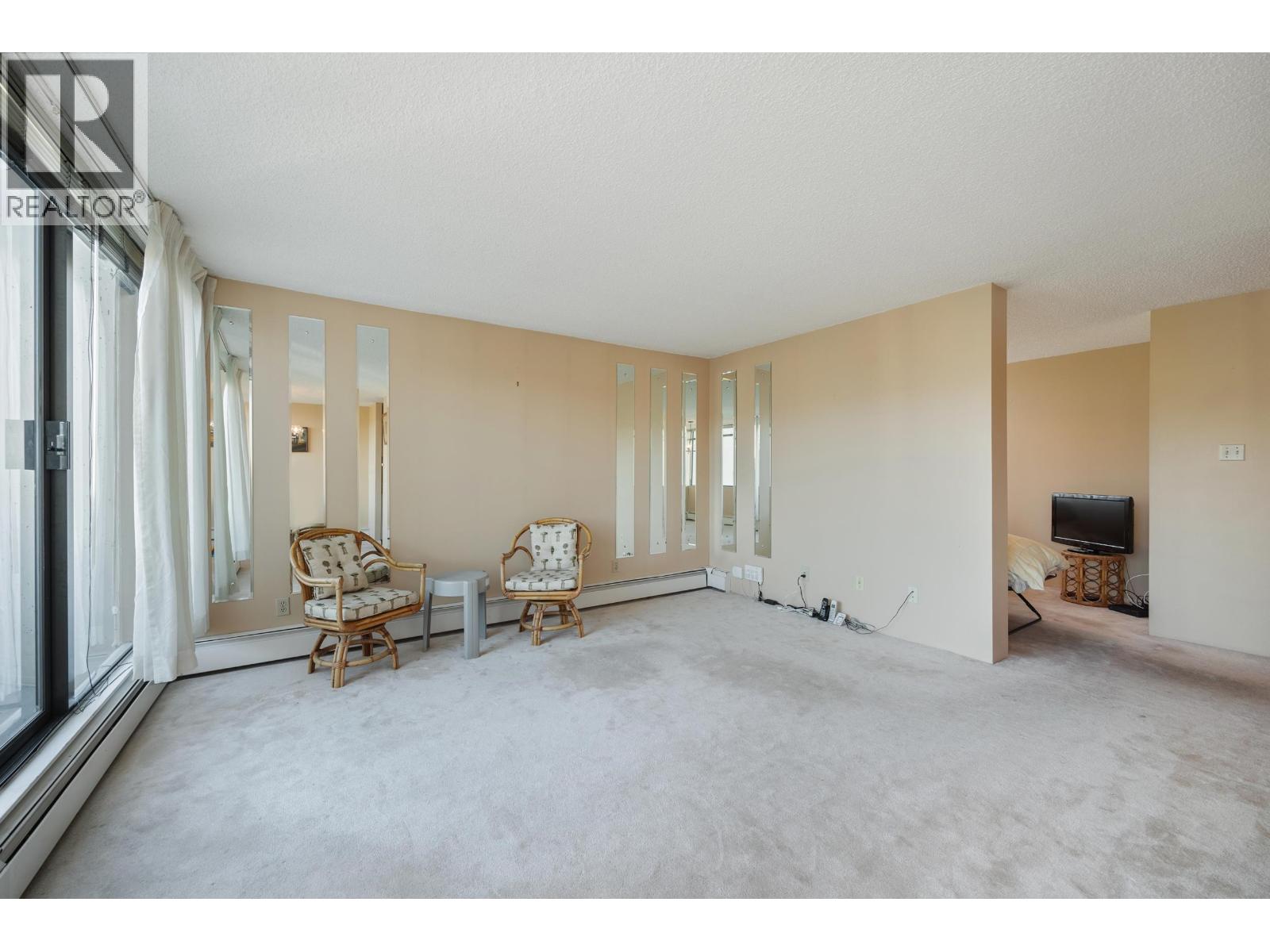 Listing Picture 11 of 33 : 1508 4300 MAYBERRY STREET, Burnaby / 本拿比 - 魯藝地產 Yvonne Lu Group - MLS Medallion Club Member