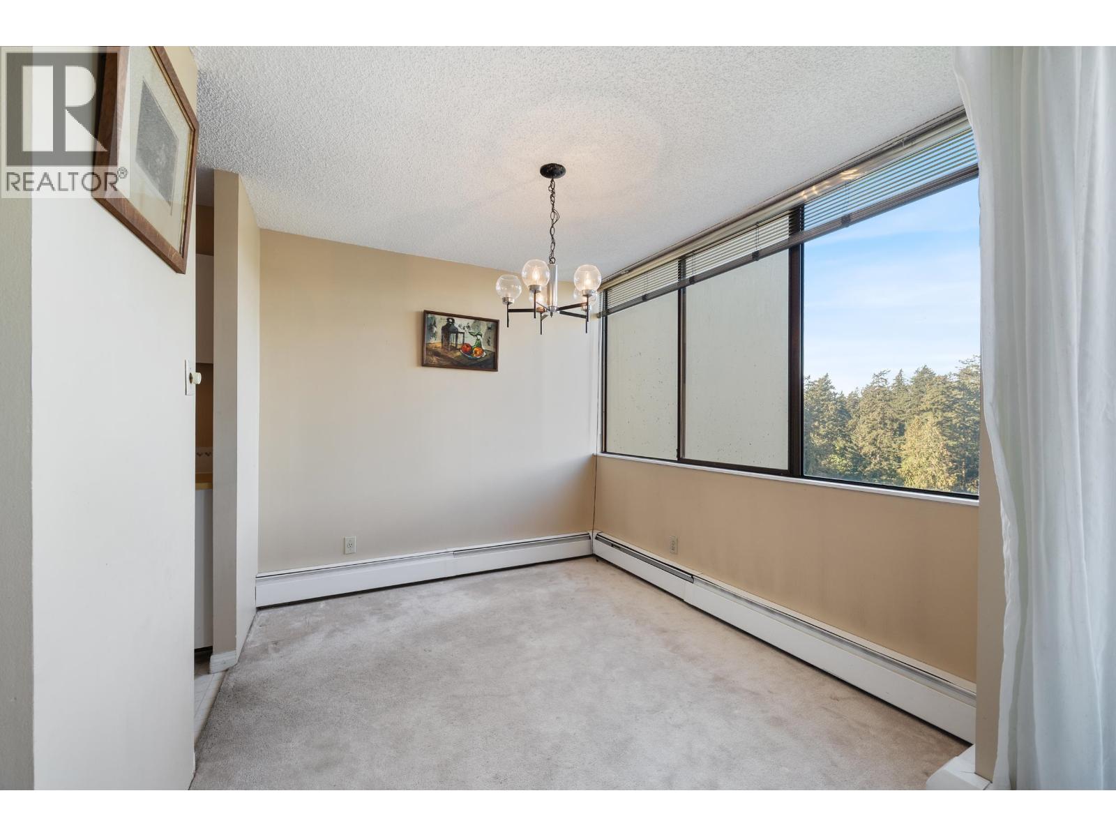 Listing Picture 13 of 33 : 1508 4300 MAYBERRY STREET, Burnaby / 本拿比 - 魯藝地產 Yvonne Lu Group - MLS Medallion Club Member