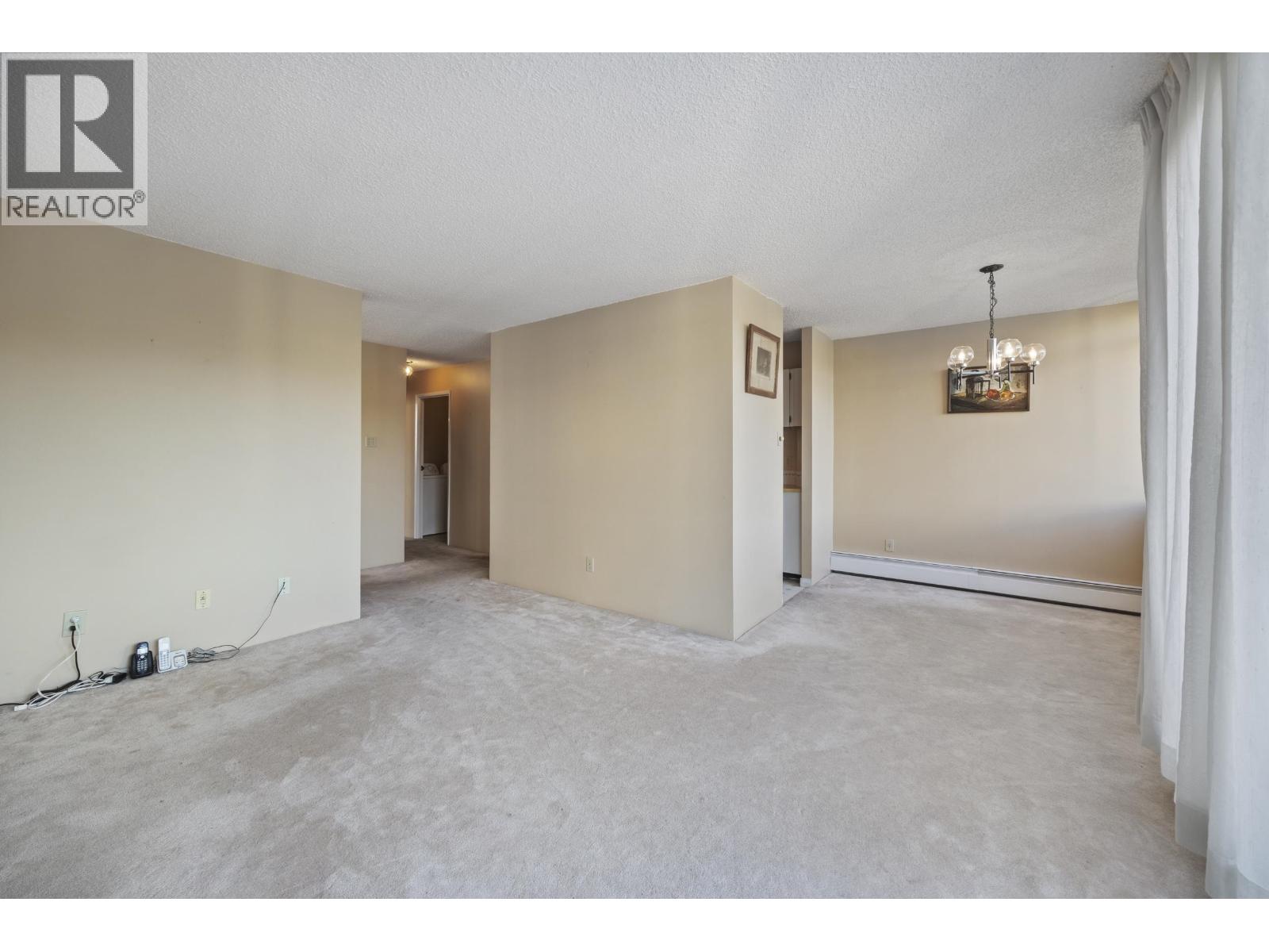 Listing Picture 10 of 33 : 1508 4300 MAYBERRY STREET, Burnaby / 本拿比 - 魯藝地產 Yvonne Lu Group - MLS Medallion Club Member