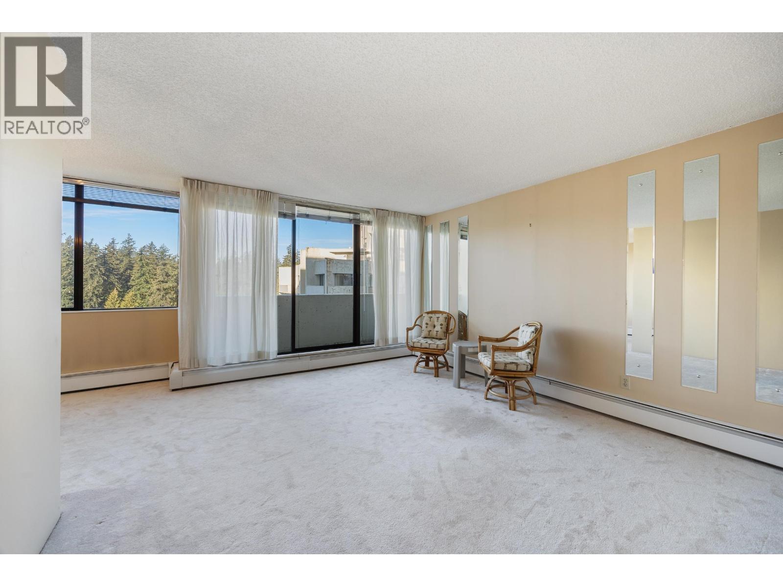 Listing Picture 8 of 33 : 1508 4300 MAYBERRY STREET, Burnaby / 本拿比 - 魯藝地產 Yvonne Lu Group - MLS Medallion Club Member