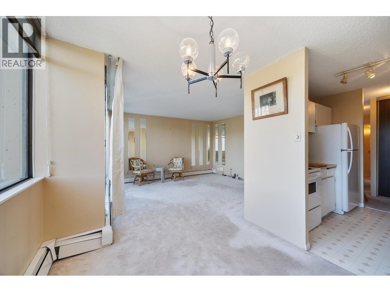 Listing Picture 14 of 33 : 1508 4300 MAYBERRY STREET, Burnaby / 本拿比 - 魯藝地產 Yvonne Lu Group - MLS Medallion Club Member