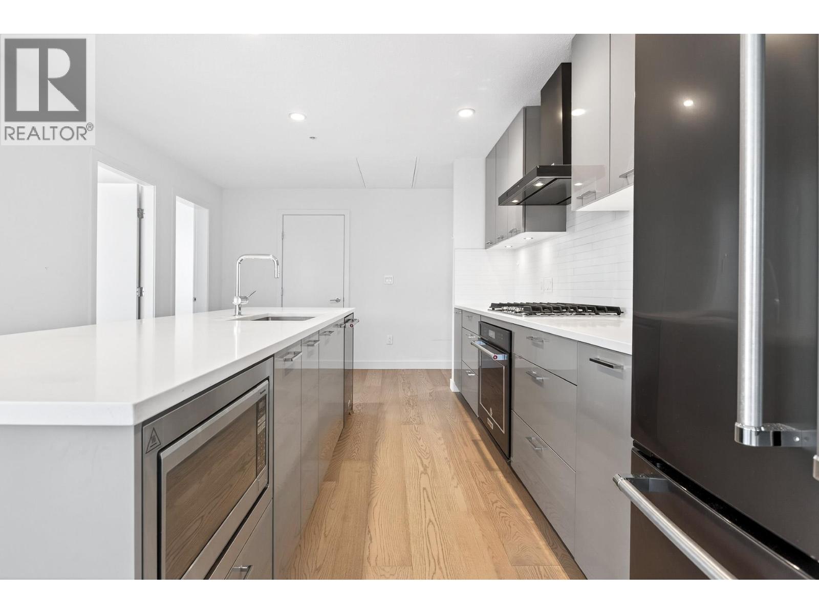 402 3581 Ross Drive, Vancouver, British Columbia  V6S 0K5 - Photo 9 - R3040732