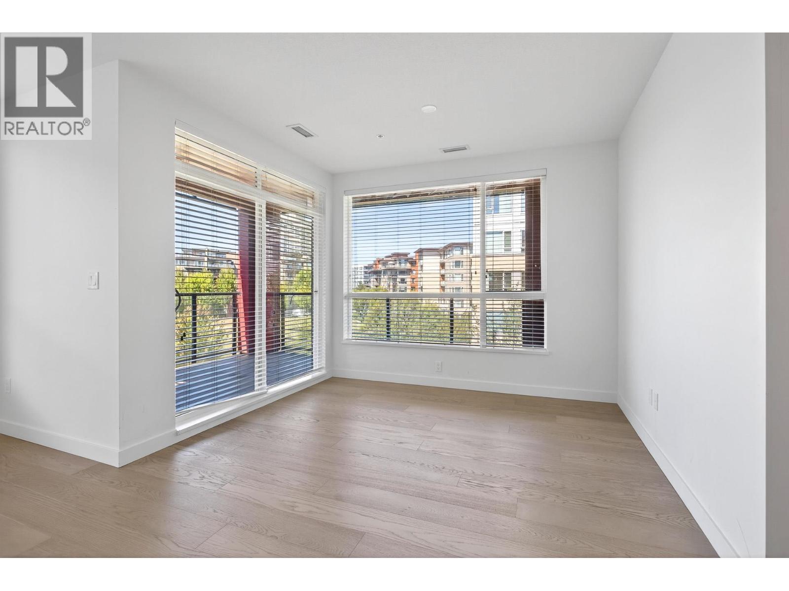 402 3581 Ross Drive, Vancouver, British Columbia  V6S 0K5 - Photo 12 - R3040732