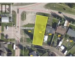 5212 47 Avenue, chetwynd, British Columbia
