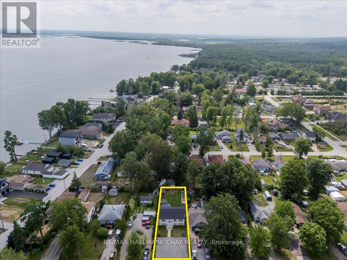 1115 Shore Acres Drive, Innisfil (Gilford), Ontario  L0L 1R0 - Photo 25 - N12311285