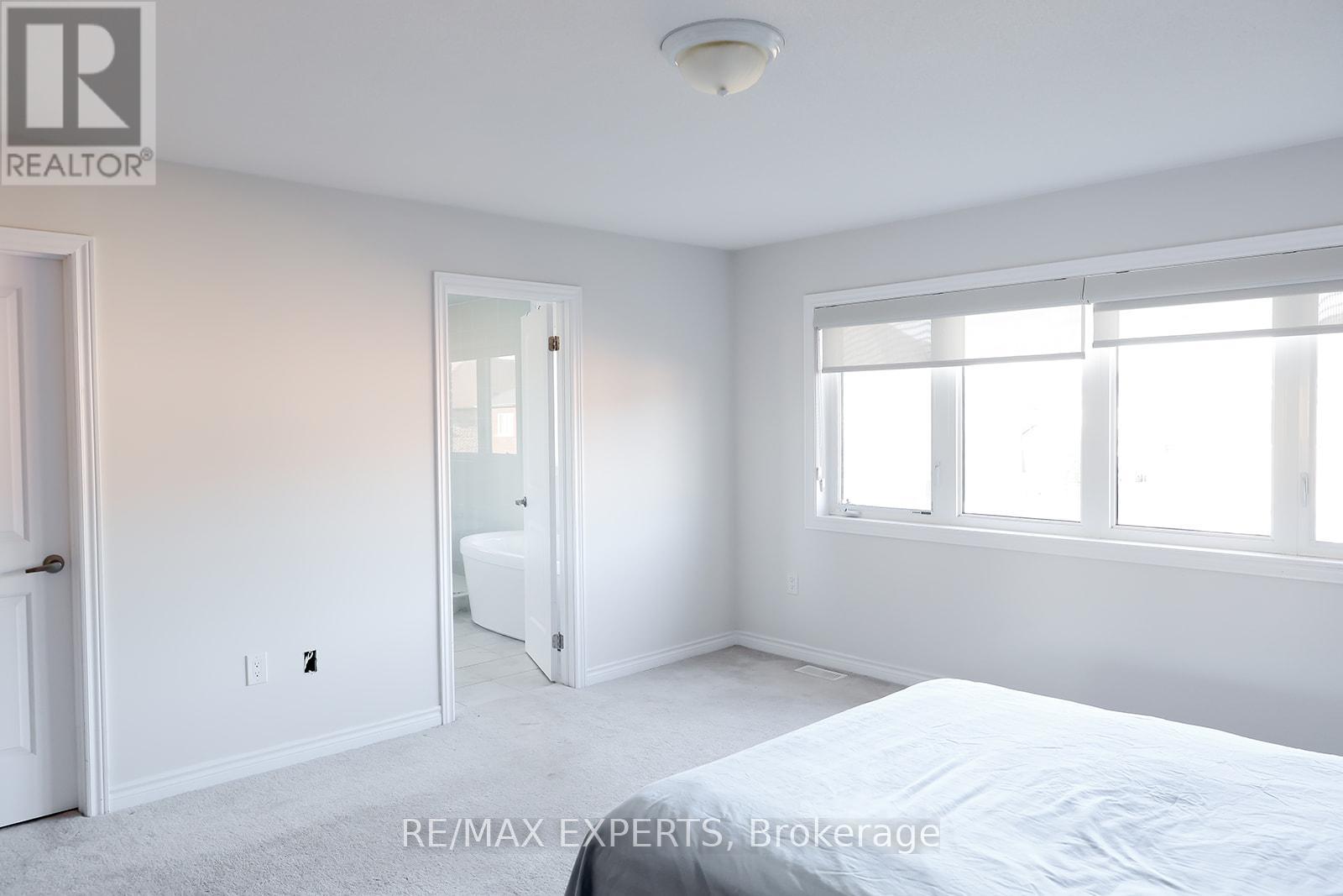 1426 Farrow Crescent, Innisfil, Ontario  L9S 0L6 - Photo 26 - N12362429
