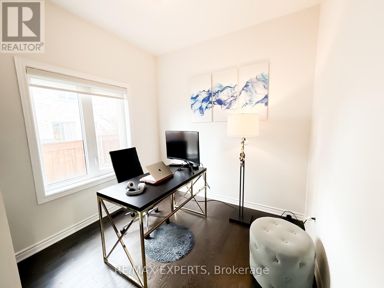 1426 Farrow Crescent, Innisfil, Ontario  L9S 0L6 - Photo 5 - N12362429