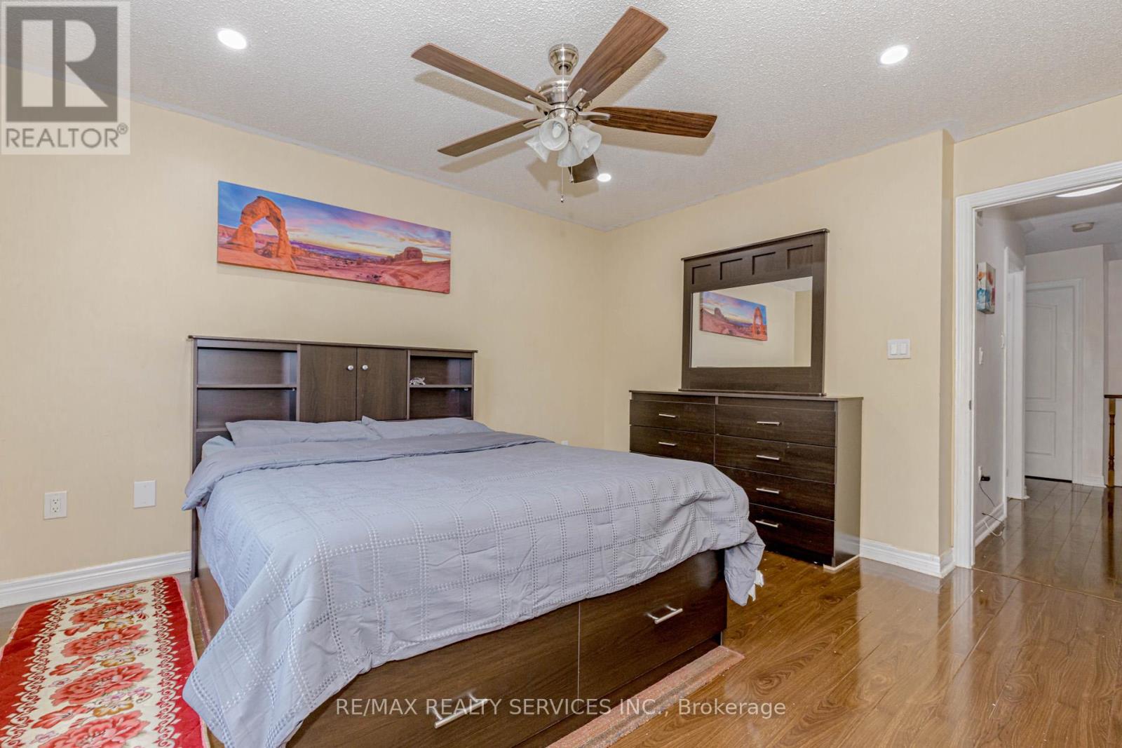 32 Pressed Brick Drive, Brampton, Ontario  L6V 4K3 - Photo 33 - W12364783