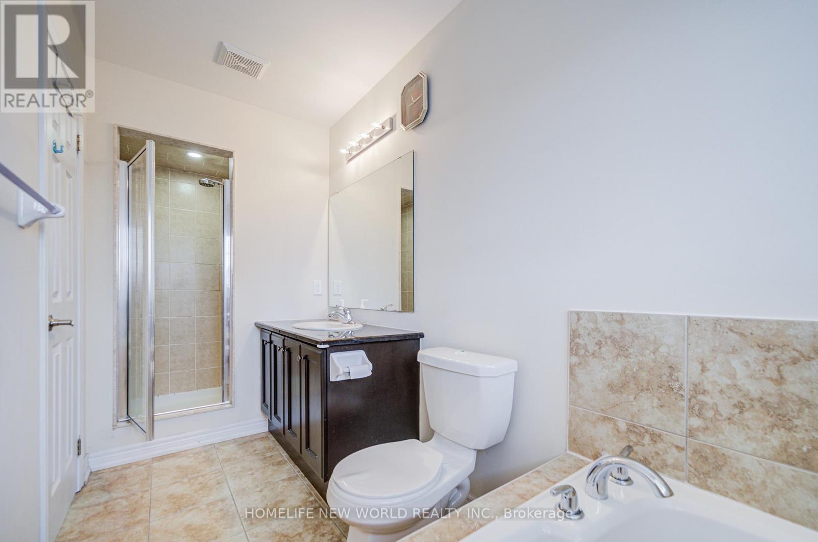 14 Highbury Court, Markham, Ontario  L6B 1J7 - Photo 36 - N12365592