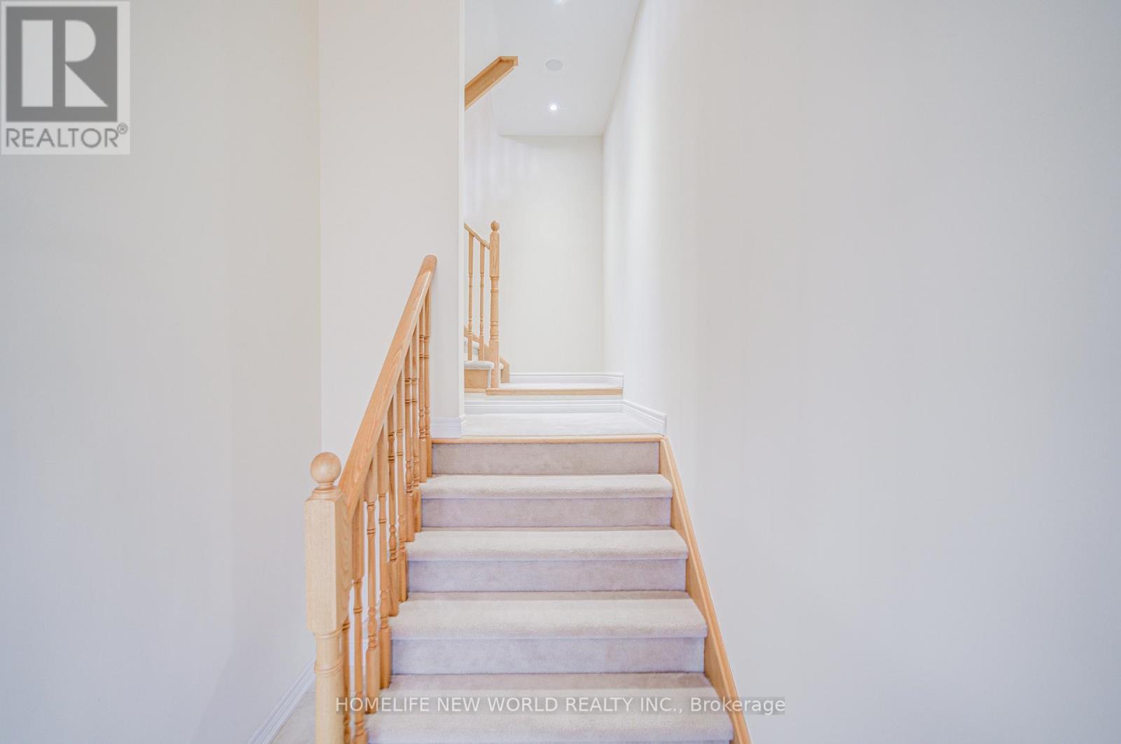 Property at 14 HIGHBURY COURT image 5