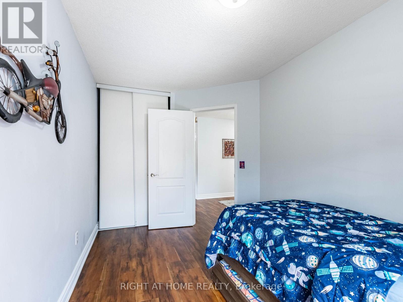 217 - 5030 Heatherleigh Avenue, Mississauga, Ontario  L5V 2G7 - Photo 33 - W12365596
