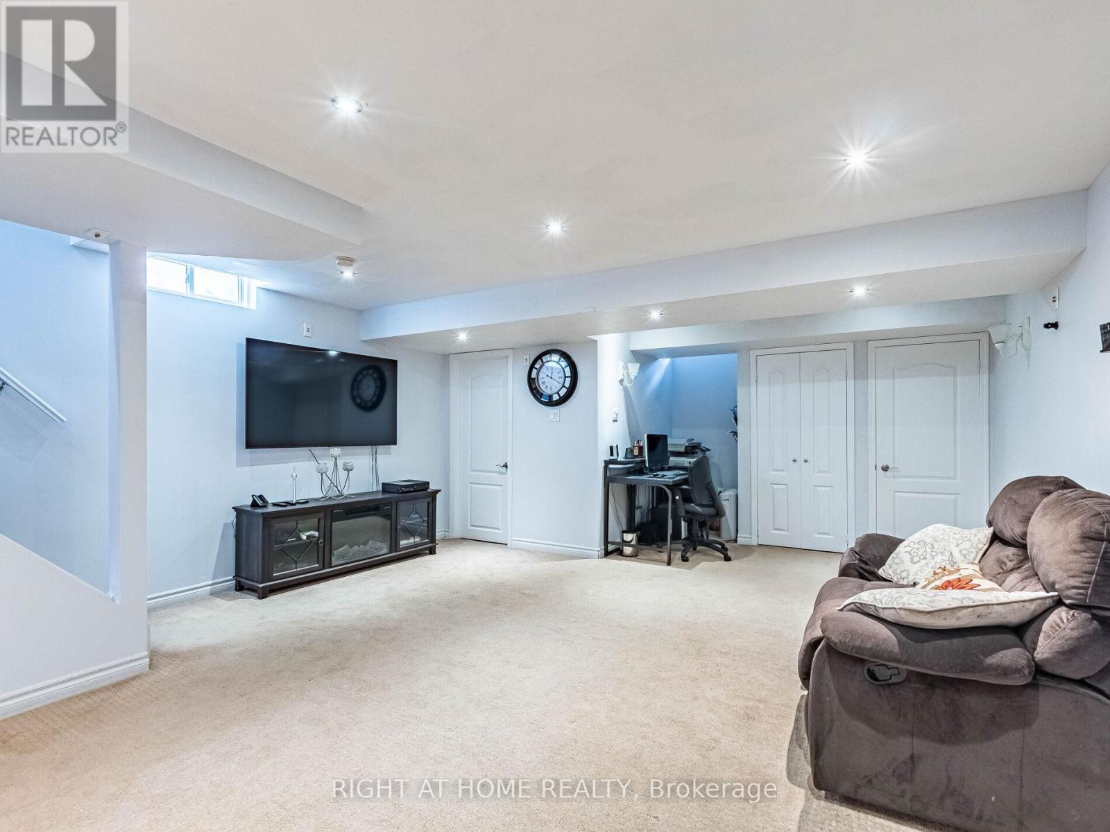 217 - 5030 Heatherleigh Avenue, Mississauga, Ontario  L5V 2G7 - Photo 41 - W12365596