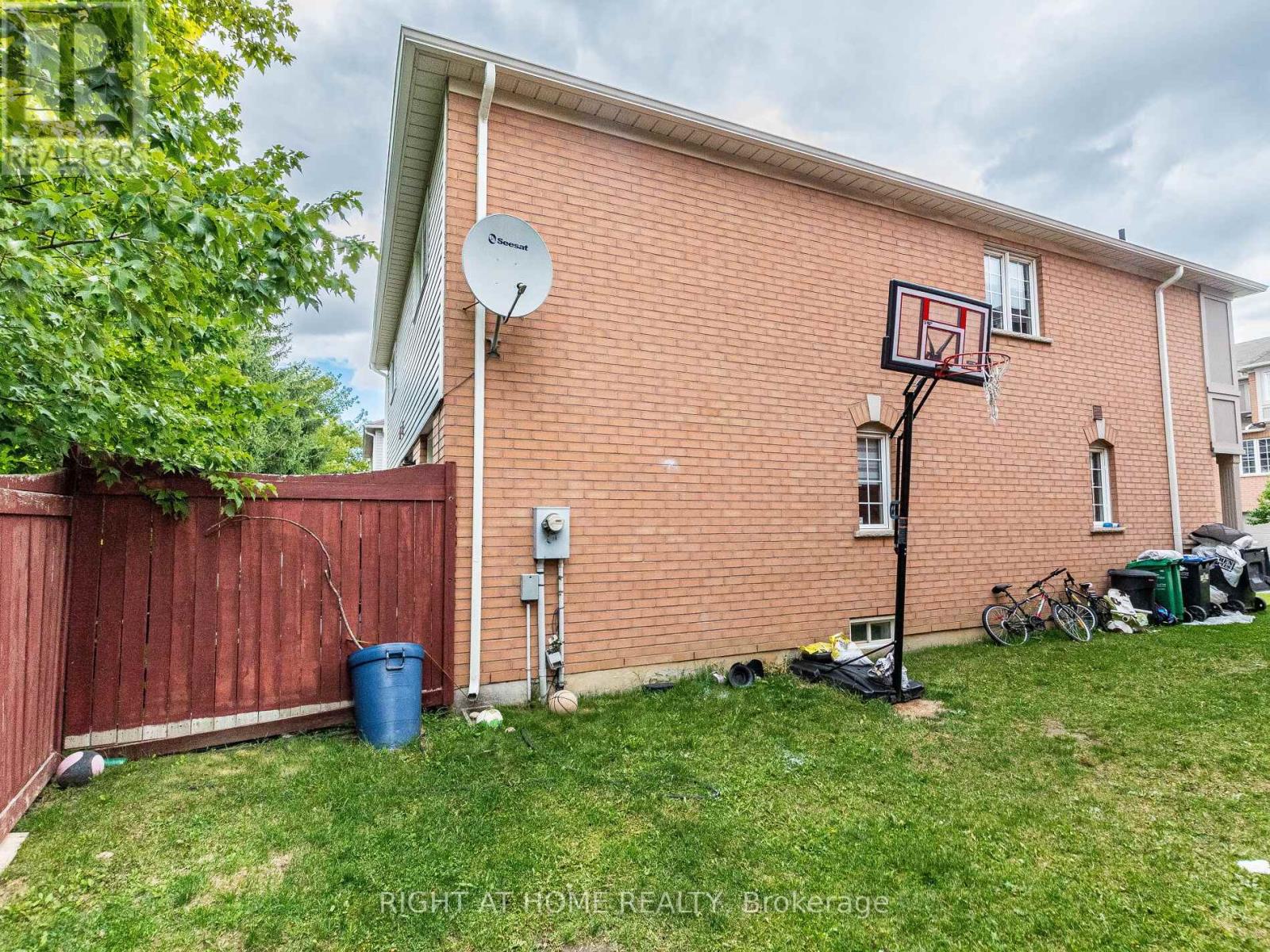 217 - 5030 Heatherleigh Avenue, Mississauga, Ontario  L5V 2G7 - Photo 49 - W12365596
