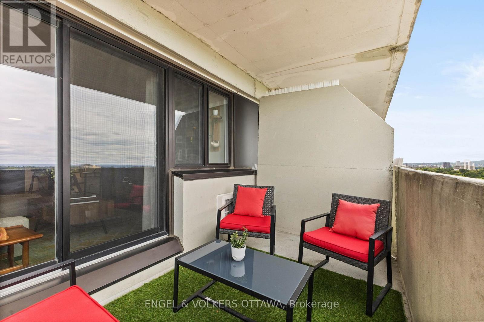 1614 - 40 Landry Street, Ottawa, Ontario K1L 8K4 - Photo 20 - X12365636