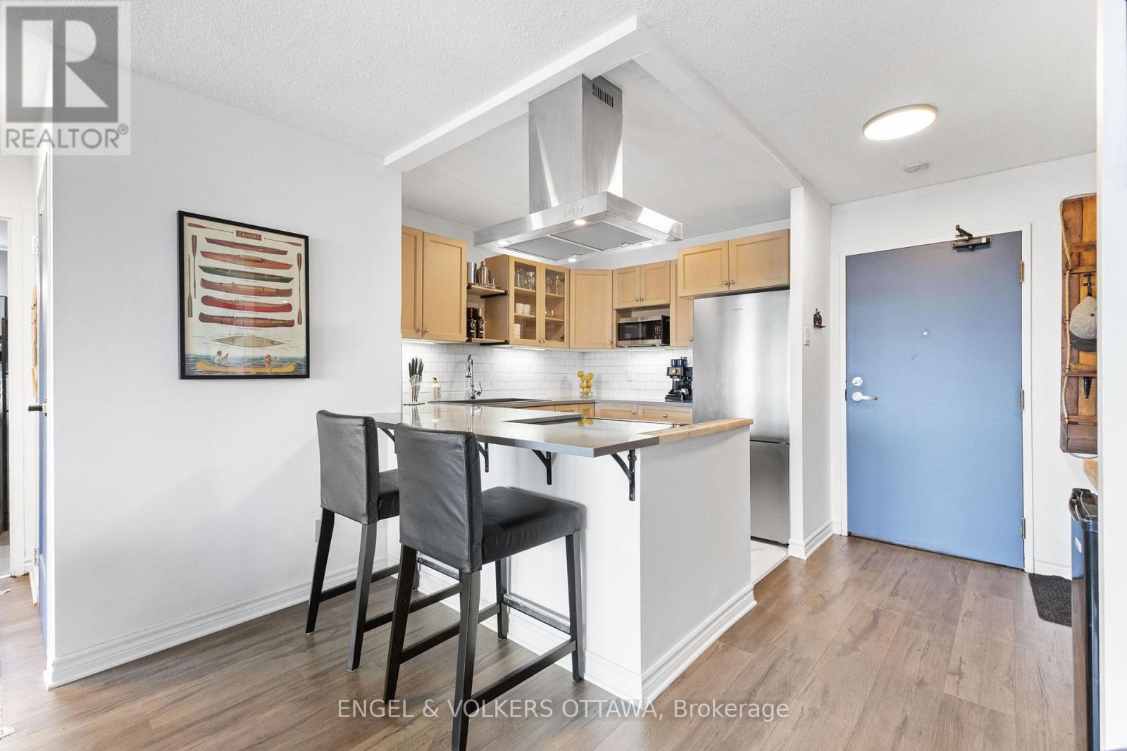 1614 - 40 Landry Street, Ottawa, Ontario K1L 8K4 - Photo 4 - X12365636