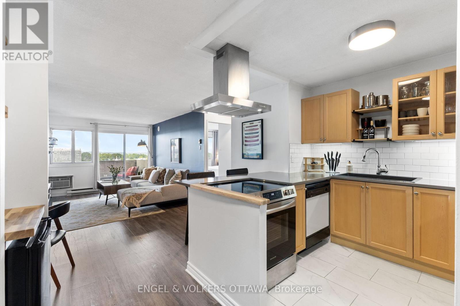 1614 - 40 Landry Street, Ottawa, Ontario K1L 8K4 - Photo 6 - X12365636