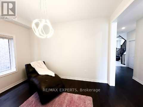 1426 Farrow Crescent, Innisfil, Ontario  L9S 0L6 - Photo 17 - N12362443