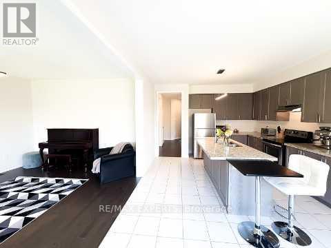 1426 Farrow Crescent, Innisfil, Ontario  L9S 0L6 - Photo 15 - N12362443