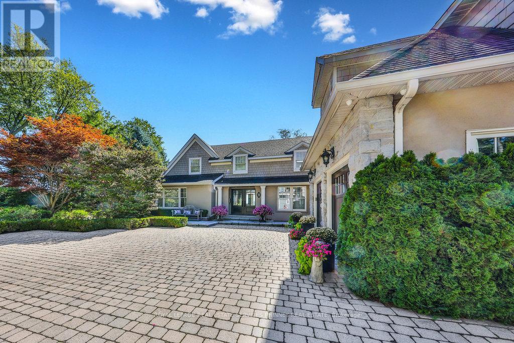 Property at 8 CHARTWELL ROAD image 3