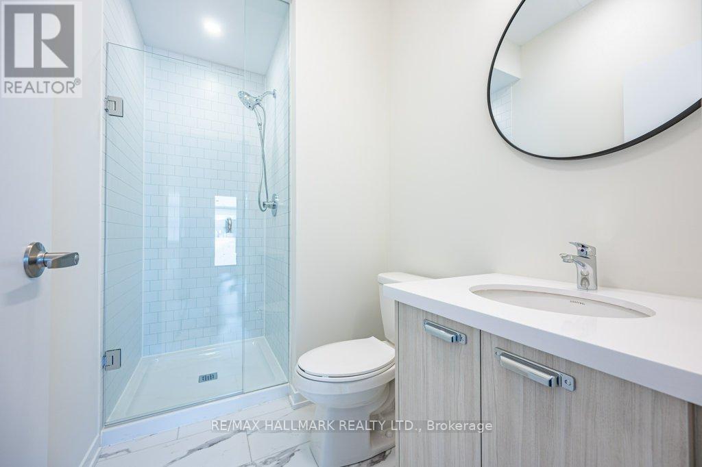 49 Matawin Lane, Richmond Hill, Ontario L4B 0H8 - Photo 12 - N12365624