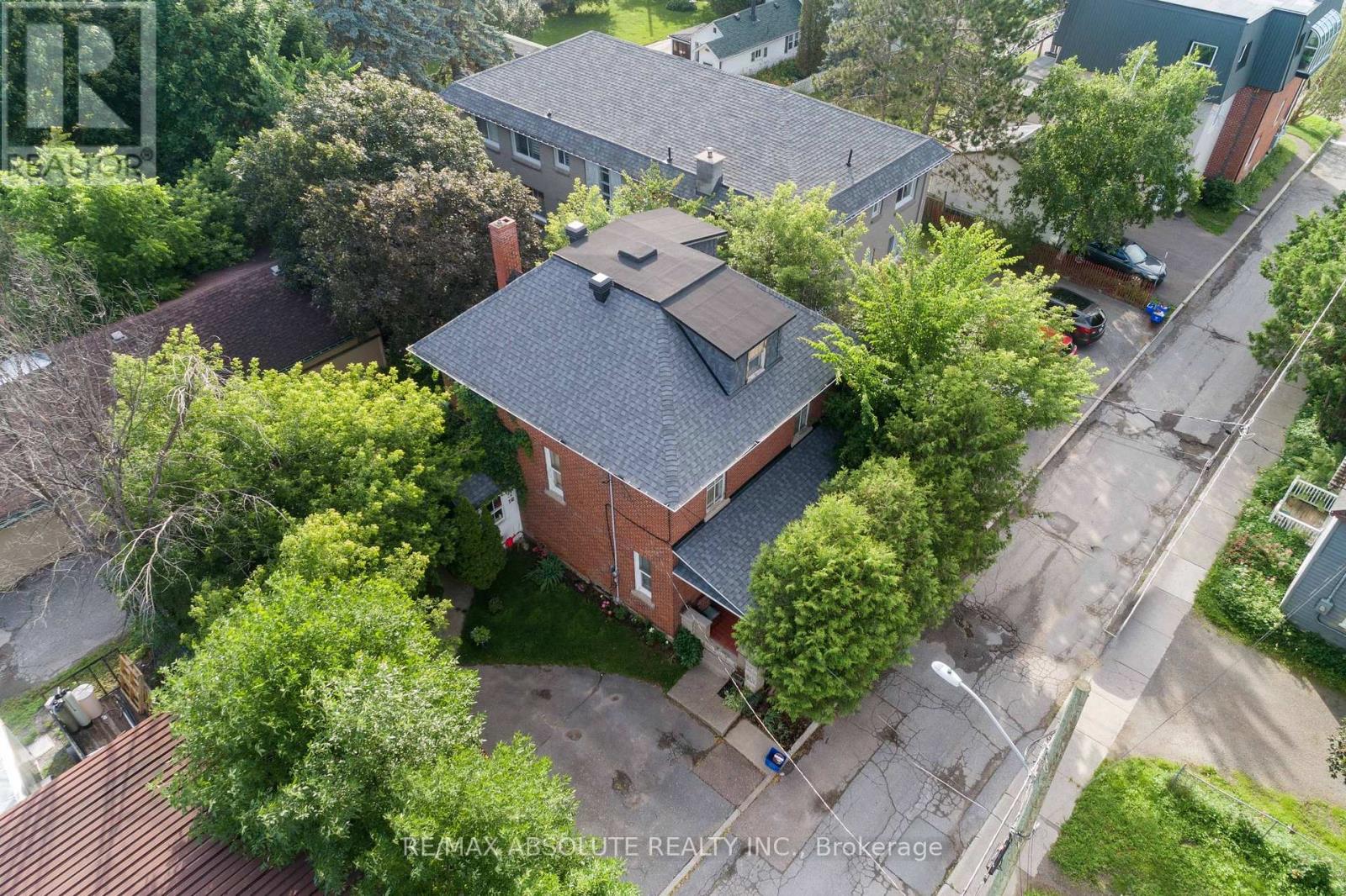 12 Rock Lane E, Arnprior, Ontario  K7S 2C2 - Photo 2 - X12365677