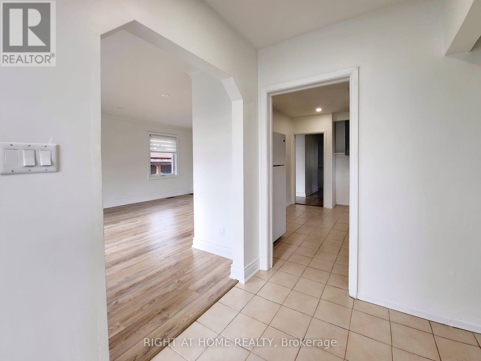 472 Ellerslie Avenue, Toronto, Ontario  M2R 1C4 - Photo 12 - C12365640