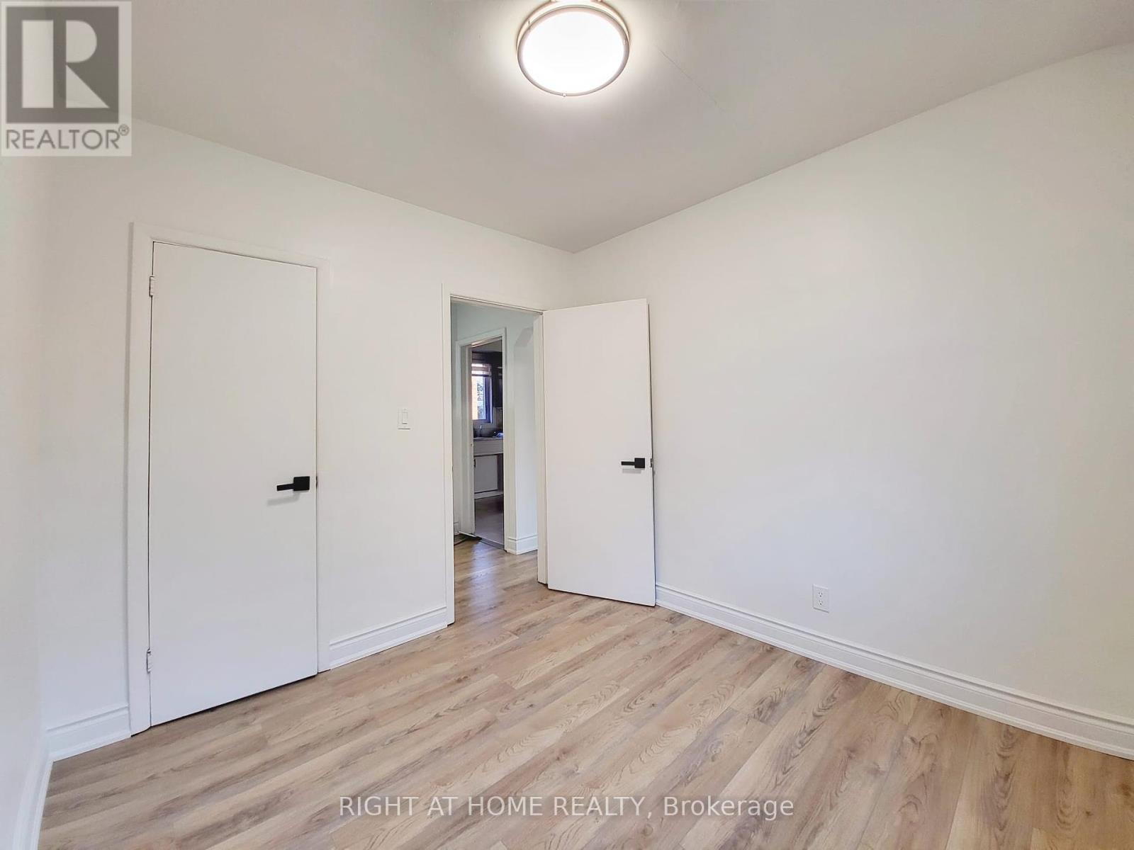 472 Ellerslie Avenue, Toronto, Ontario  M2R 1C4 - Photo 17 - C12365640