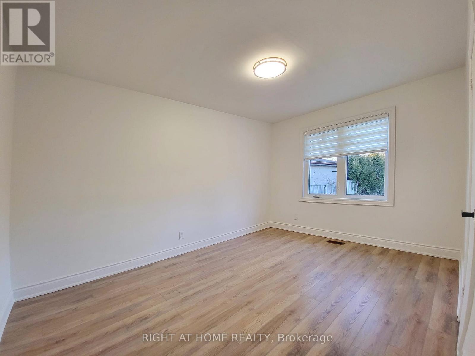 472 Ellerslie Avenue, Toronto, Ontario  M2R 1C4 - Photo 18 - C12365640