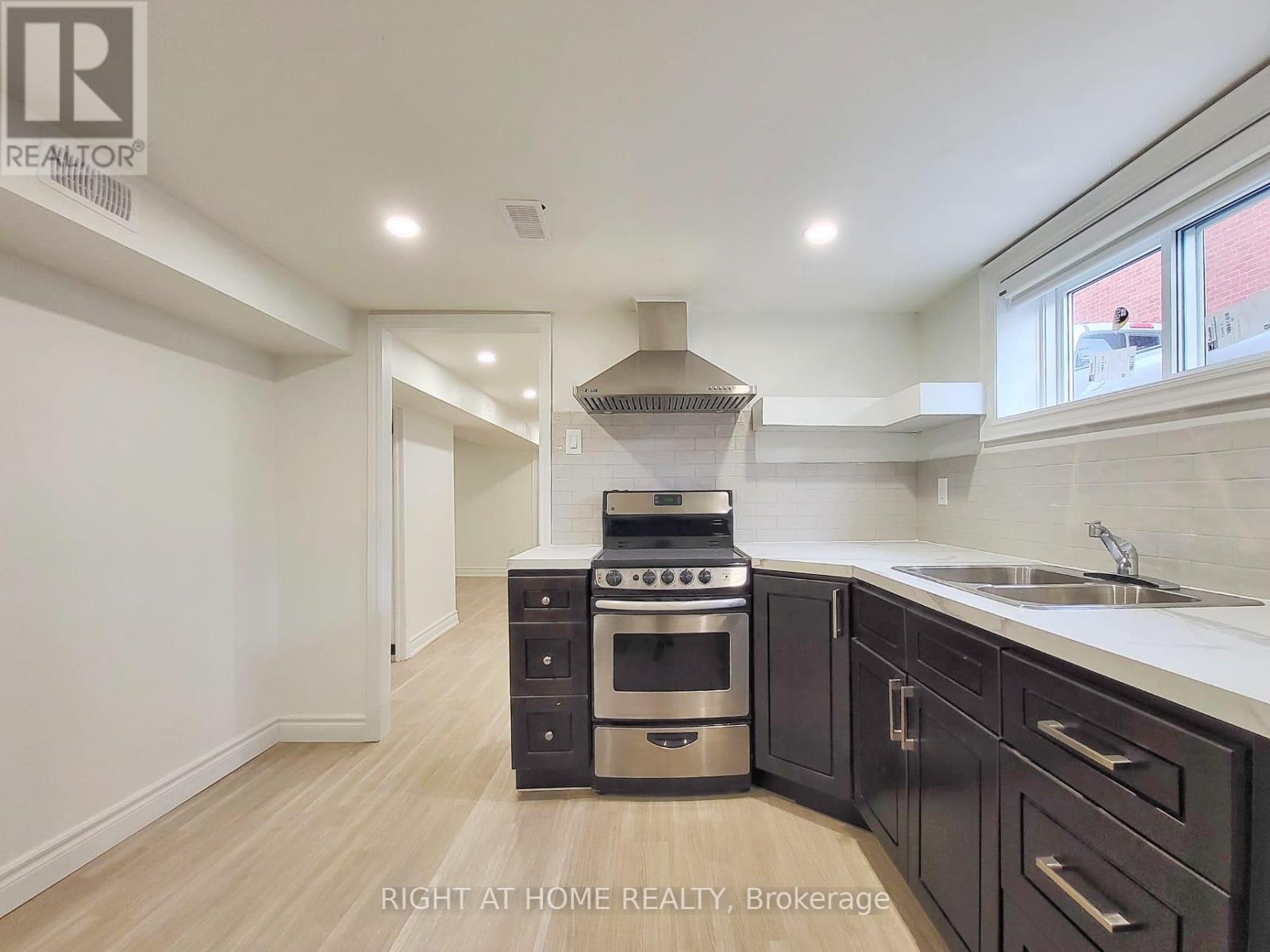 472 Ellerslie Avenue, Toronto, Ontario  M2R 1C4 - Photo 26 - C12365640