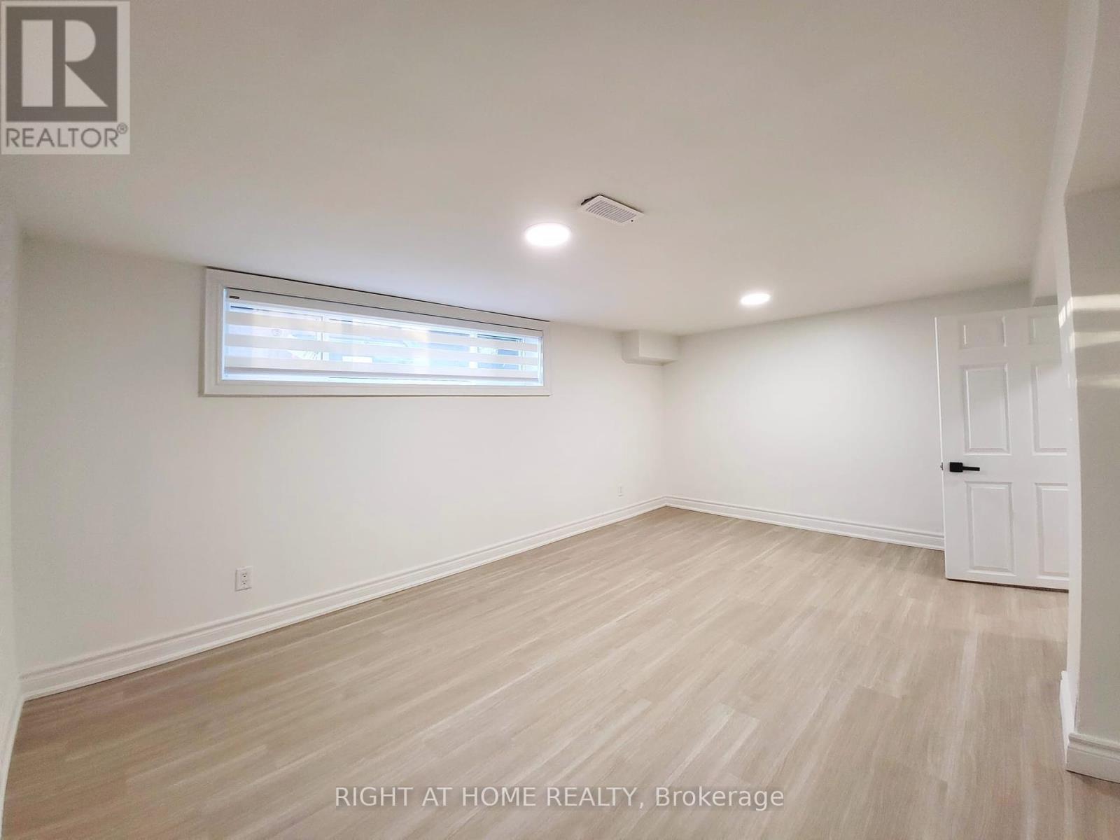 472 Ellerslie Avenue, Toronto, Ontario  M2R 1C4 - Photo 32 - C12365640