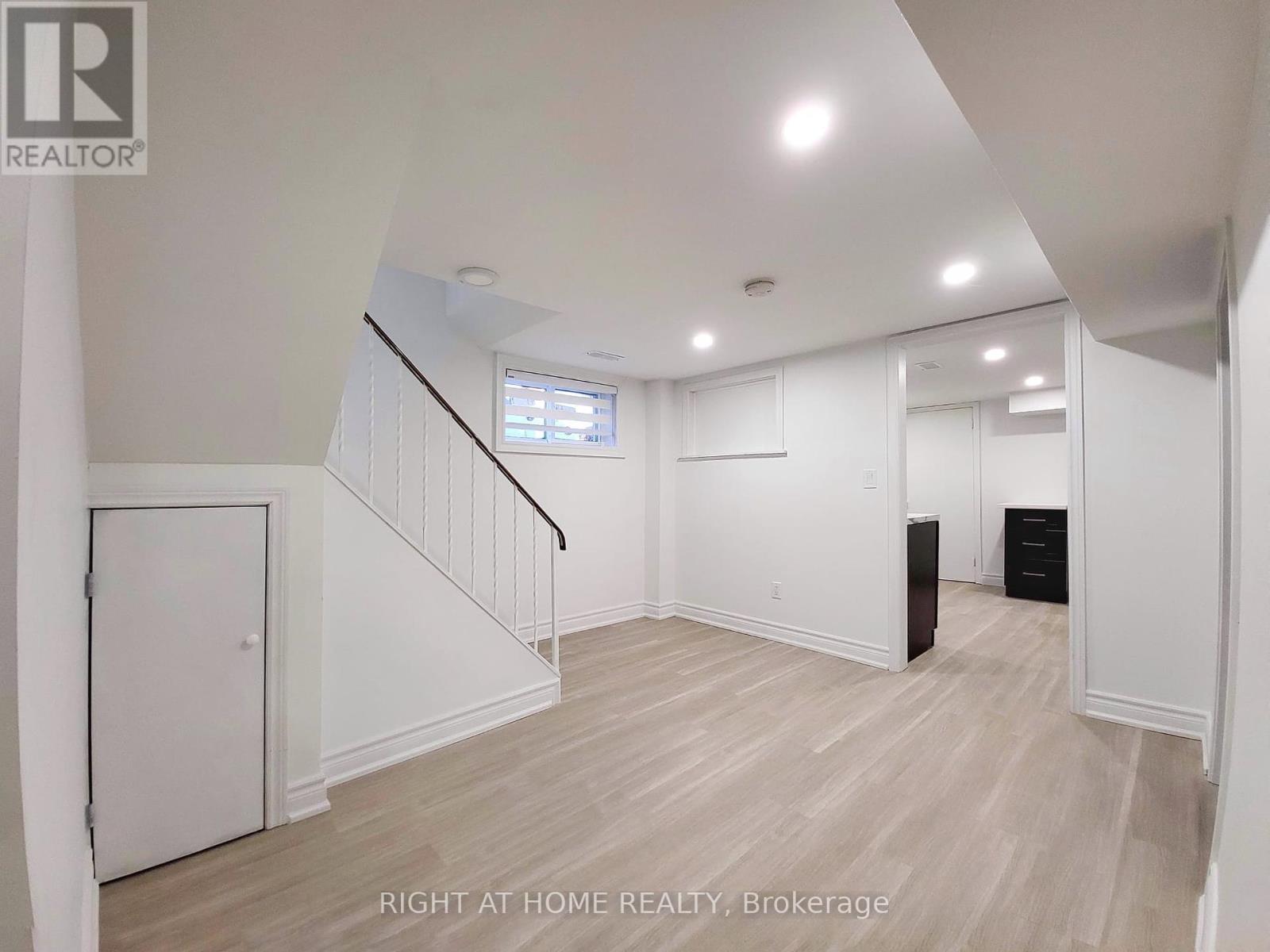 472 Ellerslie Avenue, Toronto, Ontario  M2R 1C4 - Photo 37 - C12365640
