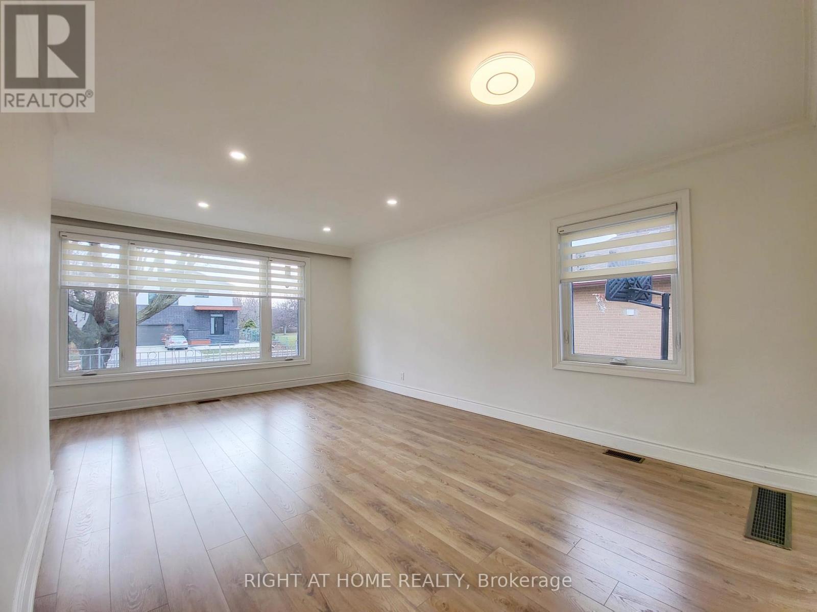472 Ellerslie Avenue, Toronto, Ontario  M2R 1C4 - Photo 7 - C12365640