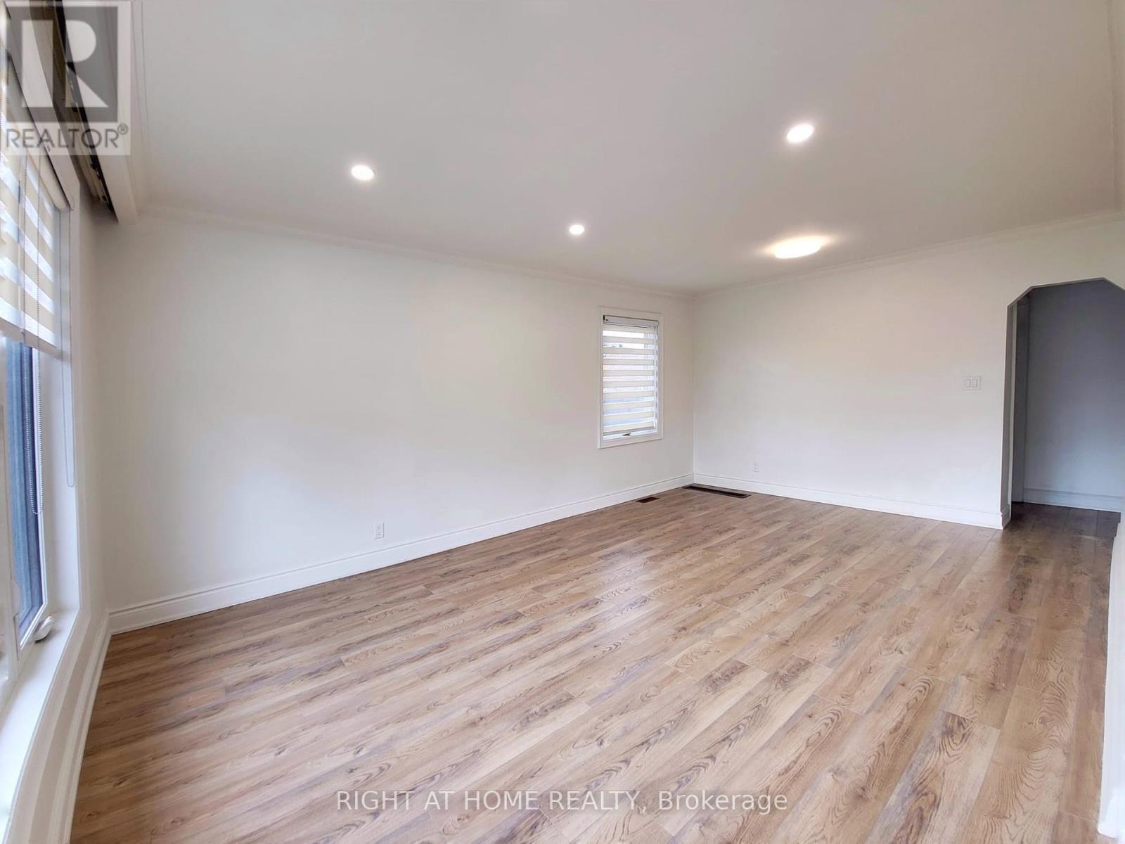 472 Ellerslie Avenue, Toronto, Ontario  M2R 1C4 - Photo 8 - C12365640