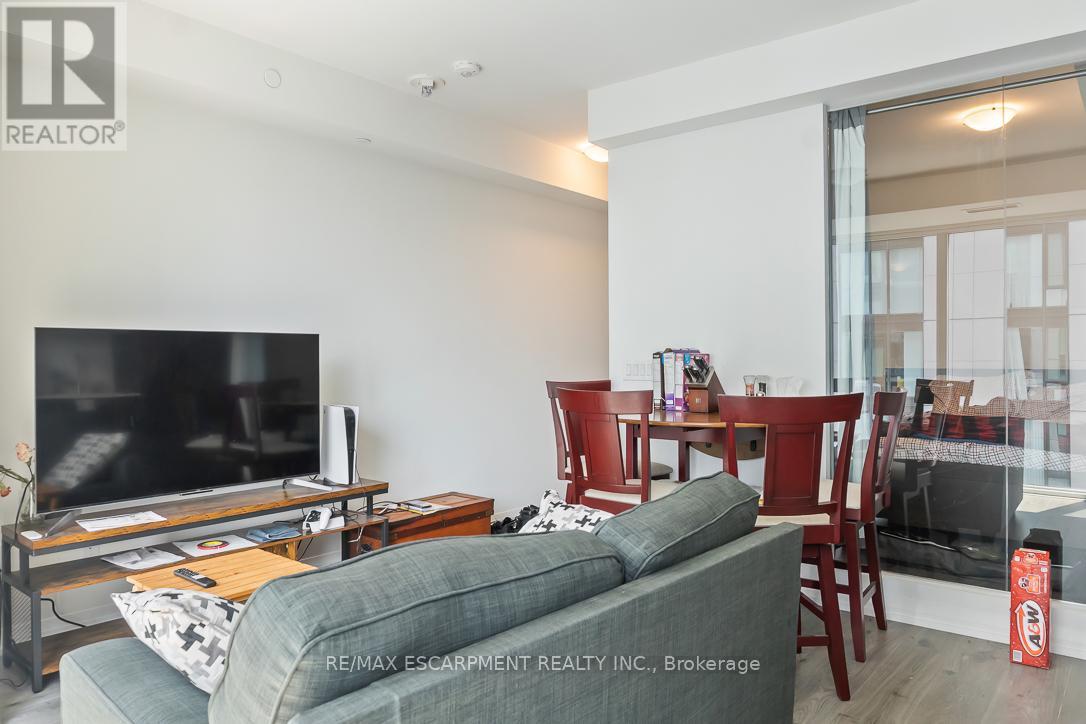 4021 - 28 Widmer Street, Toronto, Ontario  M5V 0T2 - Photo 6 - C12365675