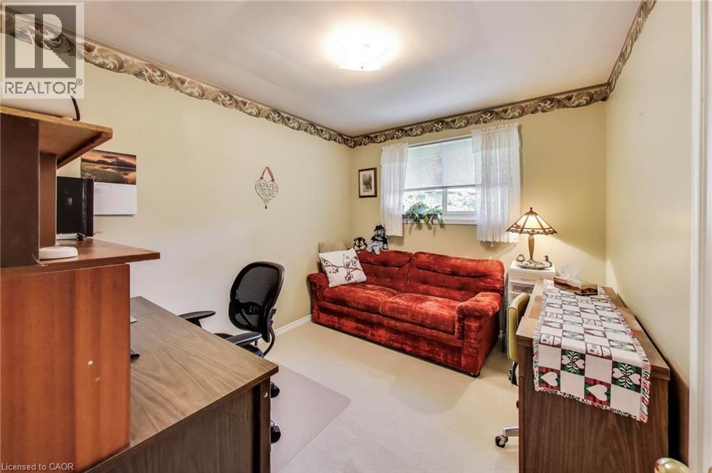 5 Woodsview Place, Grimsby, Ontario  L3M 2H1 - Photo 14 - 40761711