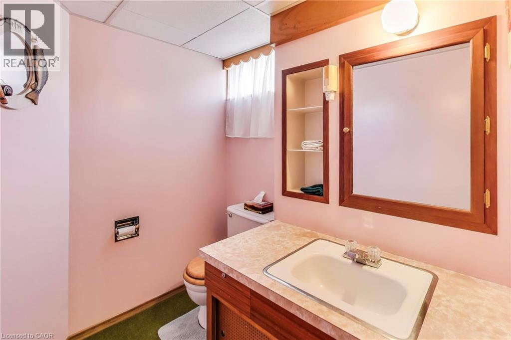 5 Woodsview Place, Grimsby, Ontario  L3M 2H1 - Photo 26 - 40761711