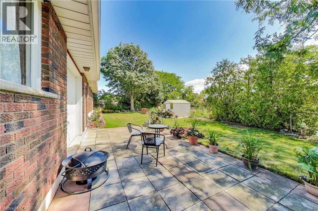 5 Woodsview Place, Grimsby, Ontario  L3M 2H1 - Photo 34 - 40761711