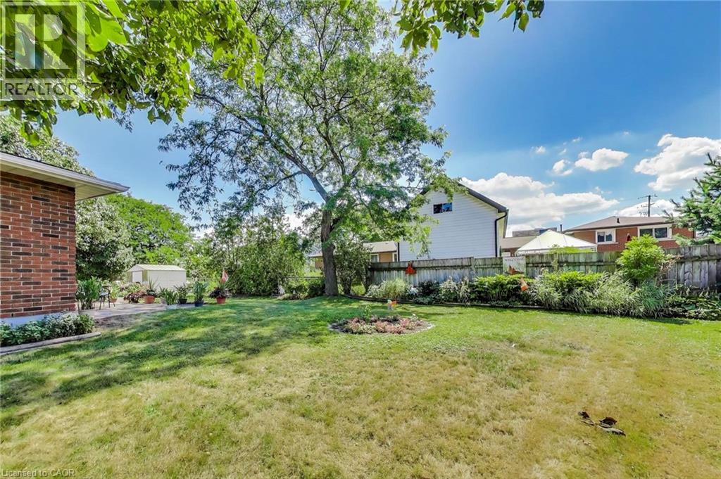 5 Woodsview Place, Grimsby, Ontario  L3M 2H1 - Photo 36 - 40761711