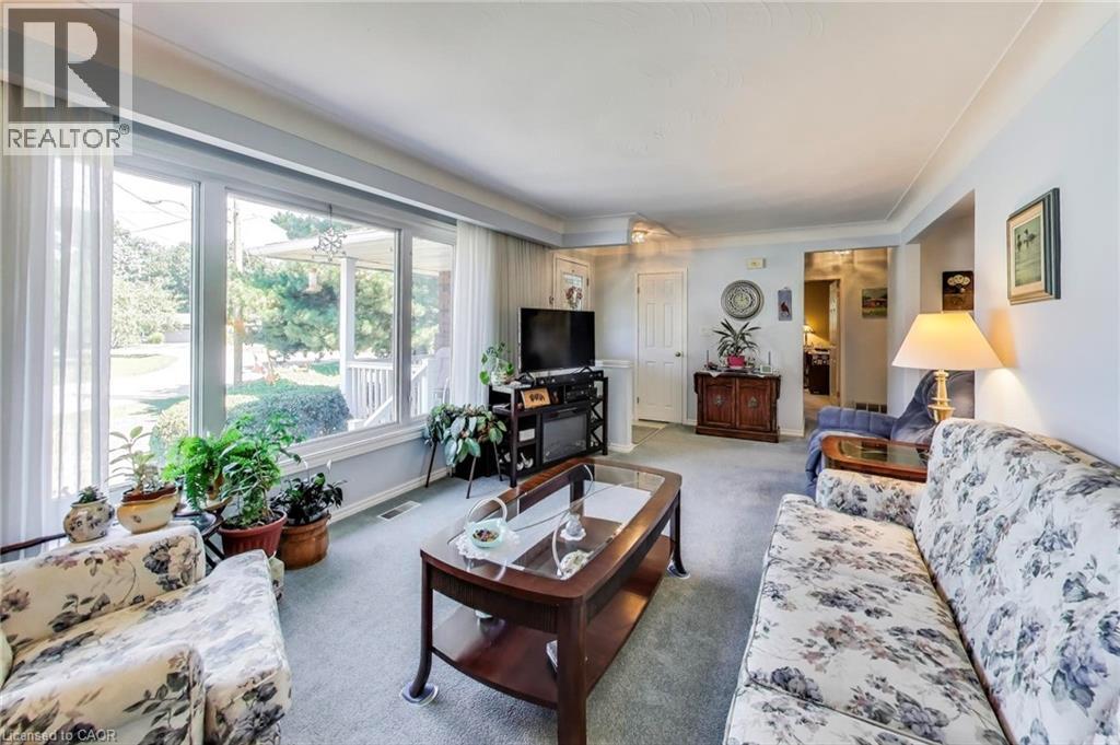 5 Woodsview Place, Grimsby, Ontario  L3M 2H1 - Photo 5 - 40761711