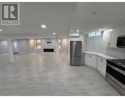 932 Schaeffer Outlook, Newmarket (Stonehaven-Wyndham), Ca